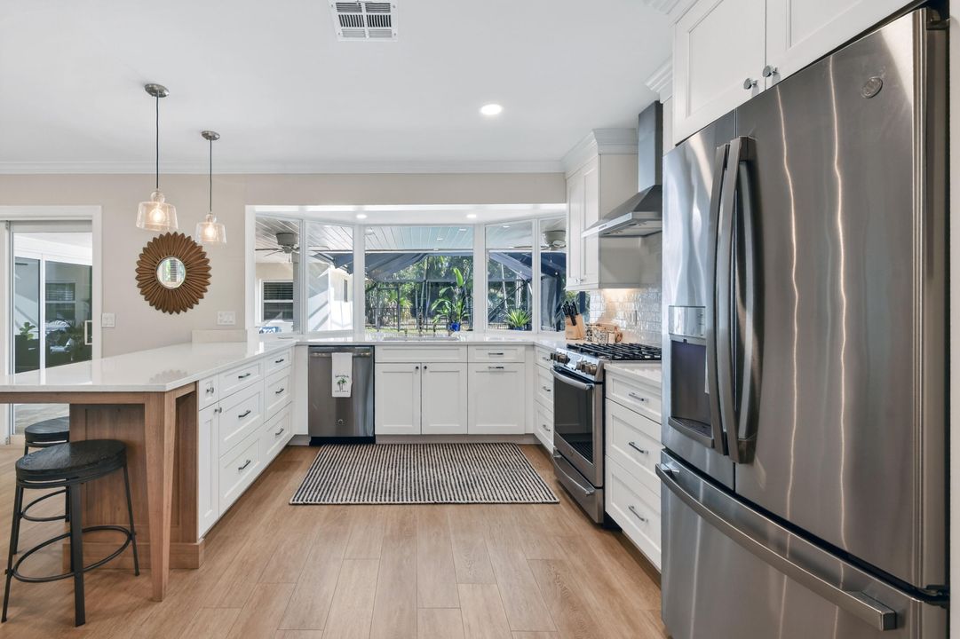 待售: $1,498,000 (3 贝兹, 3 浴室, 2167 平方英尺)