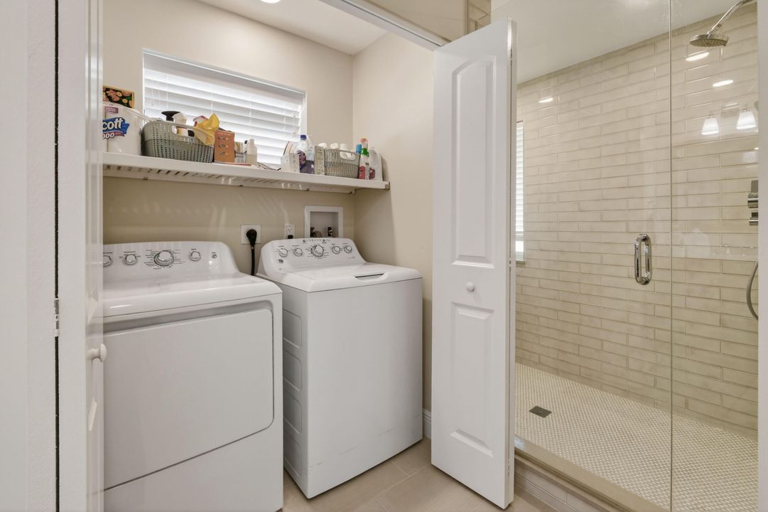 待售: $1,498,000 (3 贝兹, 3 浴室, 2167 平方英尺)