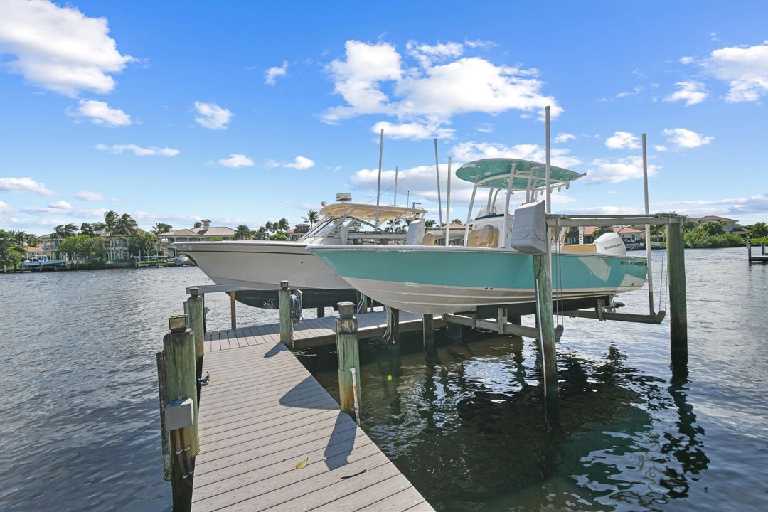 En Venta: $2,899,000 (4 camas, 3 baños, 1888 Pies cuadrados)