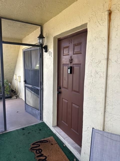 En Renta: $1,600 (2 camas, 2 baños, 760 Pies cuadrados)