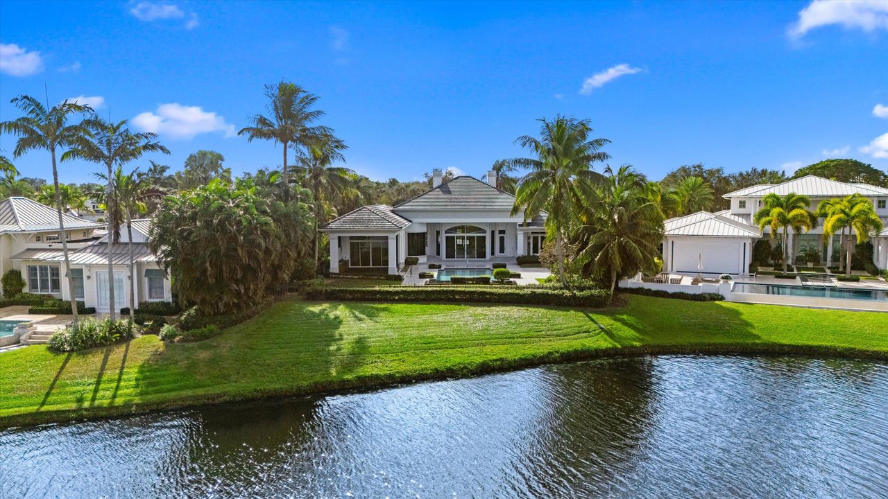 En Venta: $3,900,000 (3 camas, 4 baños, 4591 Pies cuadrados)