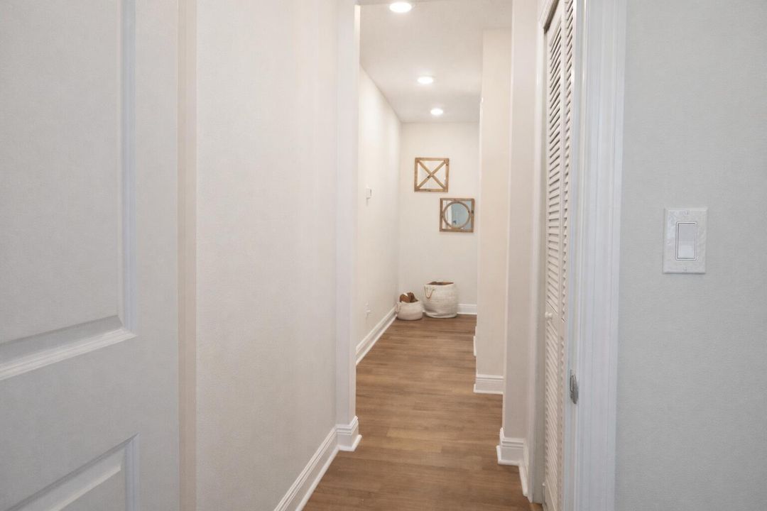 For Sale: $511,000 (2 beds, 2 baths, 1494 Square Feet)