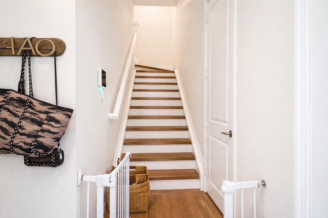 For Sale: $511,000 (2 beds, 2 baths, 1494 Square Feet)