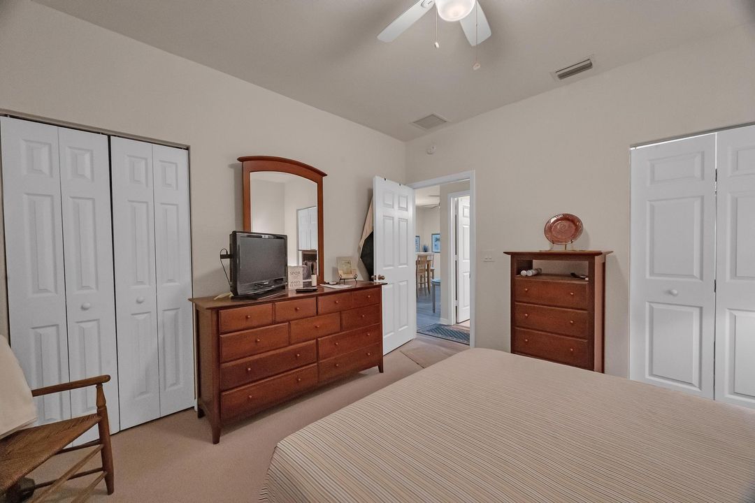 For Sale: $215,000 (1 beds, 1 baths, 775 Square Feet)