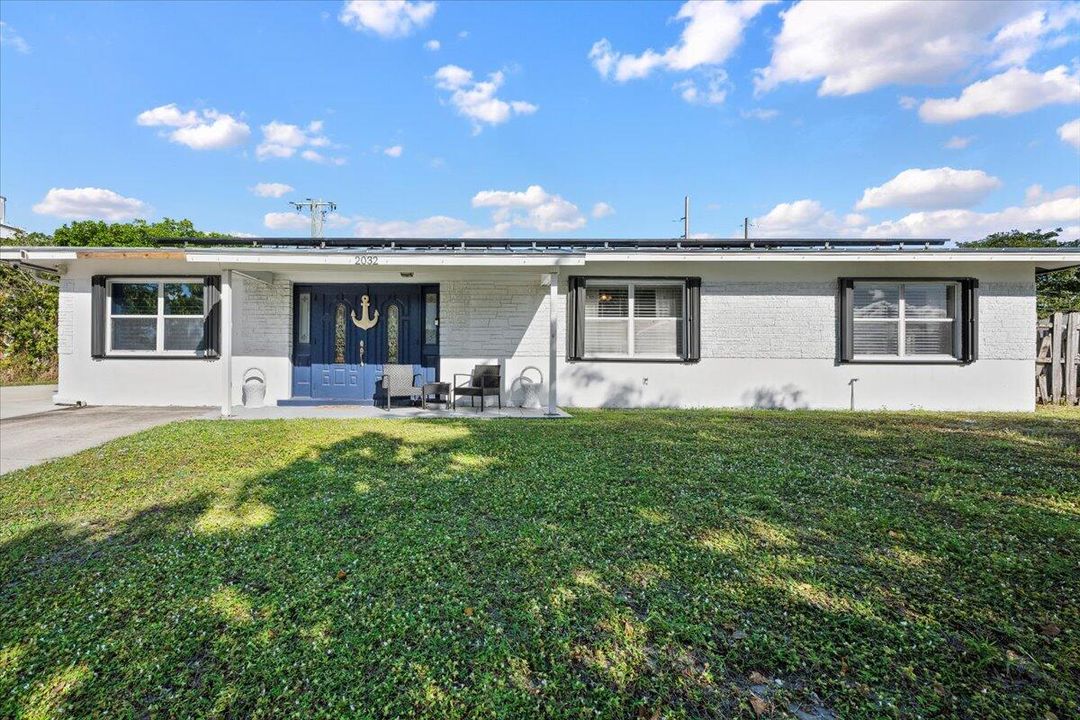 待售: $644,900 (4 贝兹, 3 浴室, 2423 平方英尺)