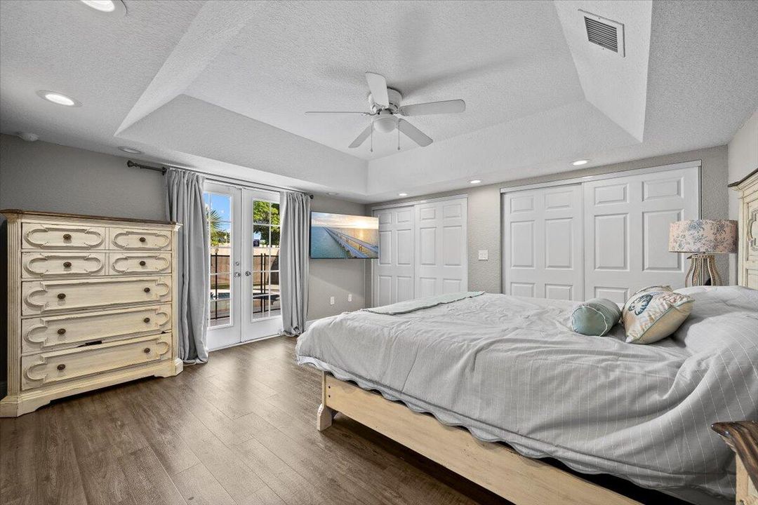 待售: $644,900 (4 贝兹, 3 浴室, 2423 平方英尺)