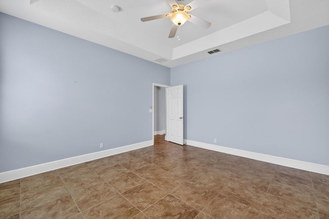 待售: $375,000 (3 贝兹, 2 浴室, 1622 平方英尺)