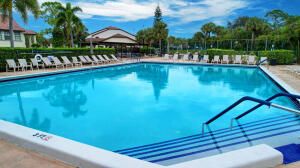 For Sale: $176,000 (2 beds, 2 baths, 1059 Square Feet)