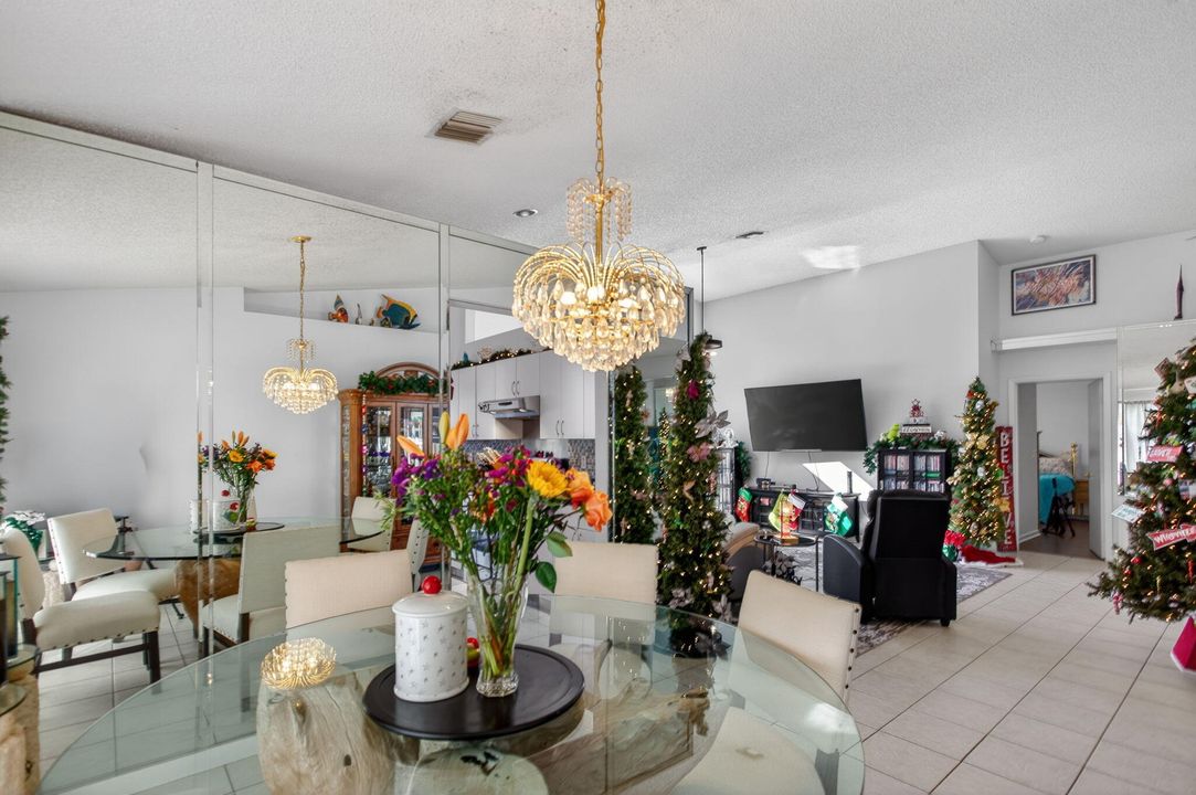 待售: $635,000 (3 贝兹, 2 浴室, 1750 平方英尺)