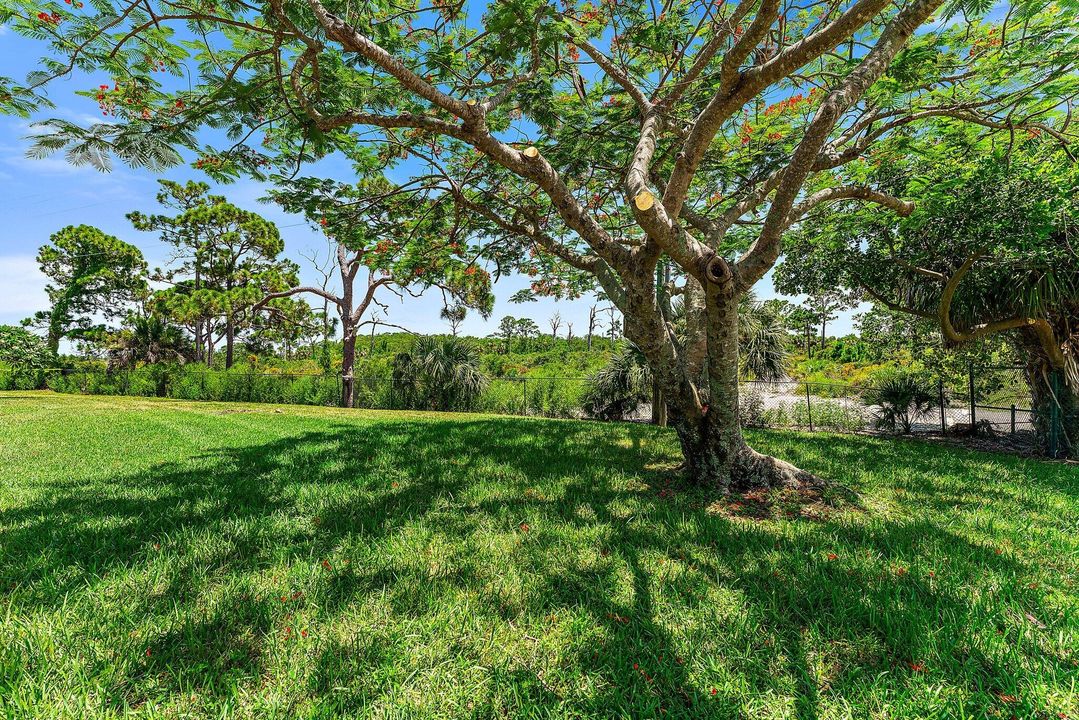 For Rent: $3,125 (2 beds, 2 baths, 1188 Square Feet)