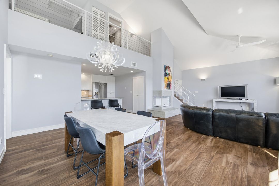 For Sale: $648,900 (2 beds, 2 baths, 1263 Square Feet)