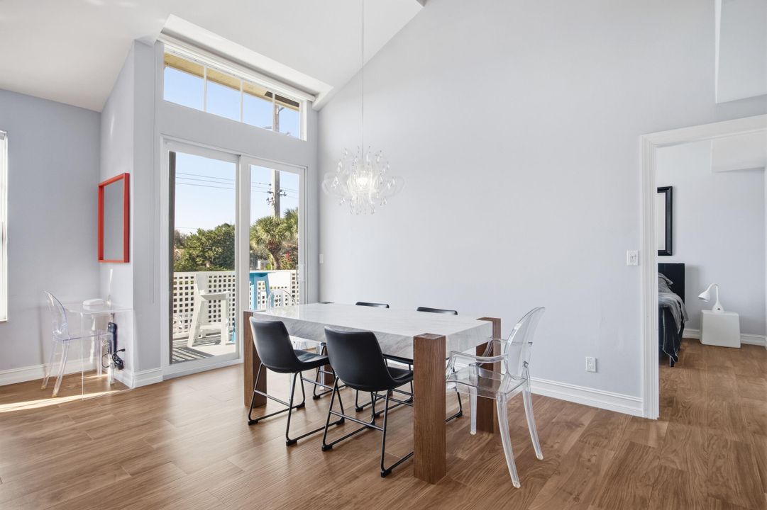 For Sale: $648,900 (2 beds, 2 baths, 1263 Square Feet)