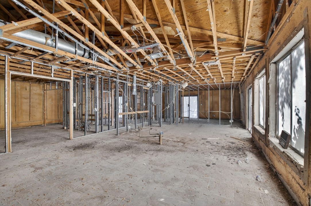 For Sale: $375,000 (3 beds, 2 baths, 1540 Square Feet)