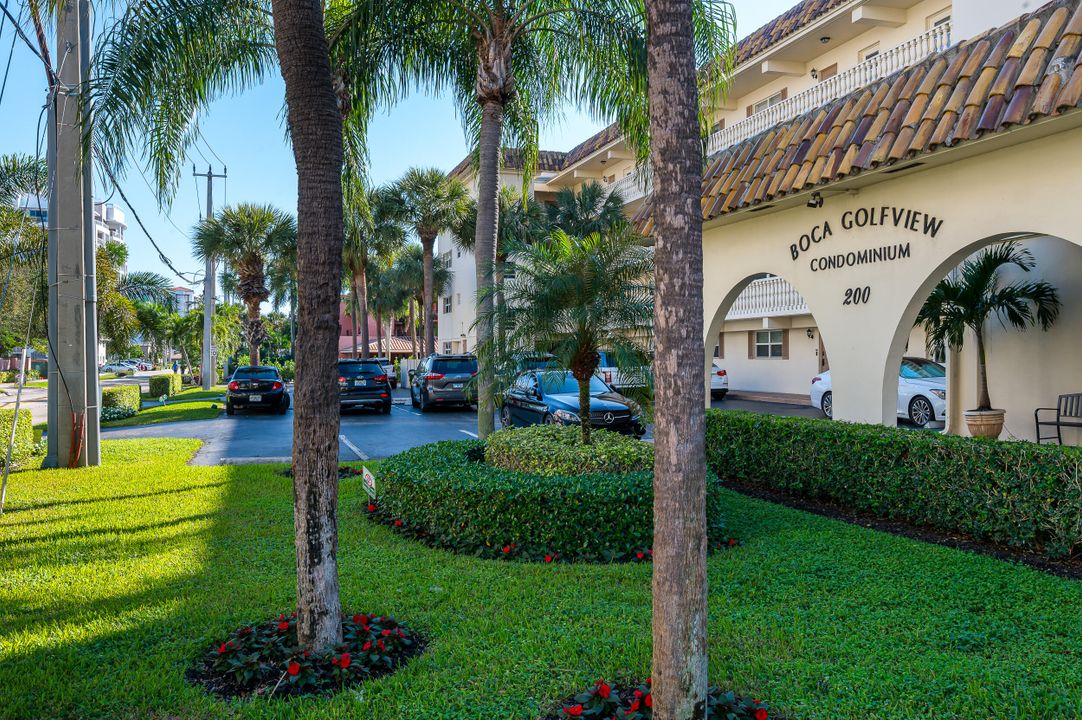 Под контрактом: $379,900 (2 спален, 2 ванн, 1008 Квадратных фут)