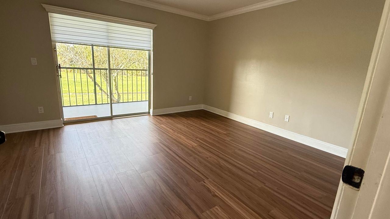 En Venta: $160,000 (1 camas, 1 baños, 705 Pies cuadrados)