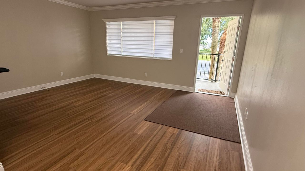 En Venta: $160,000 (1 camas, 1 baños, 705 Pies cuadrados)