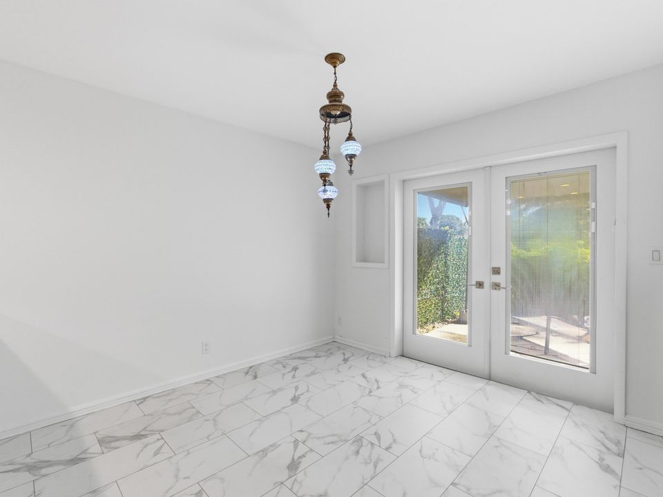 En Venta: $499,900 (3 camas, 2 baños, 1397 Pies cuadrados)