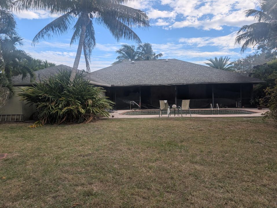 На продажу: $795,000 (4 спален, 2 ванн, 2477 Квадратных фут)