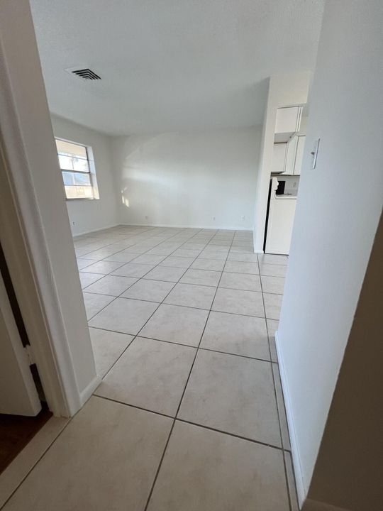 En Renta: $1,900 (2 camas, 1 baños, 800 Pies cuadrados)