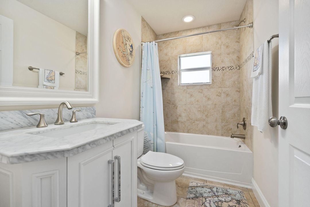 En Venta: $789,000 (4 camas, 3 baños, 2235 Pies cuadrados)