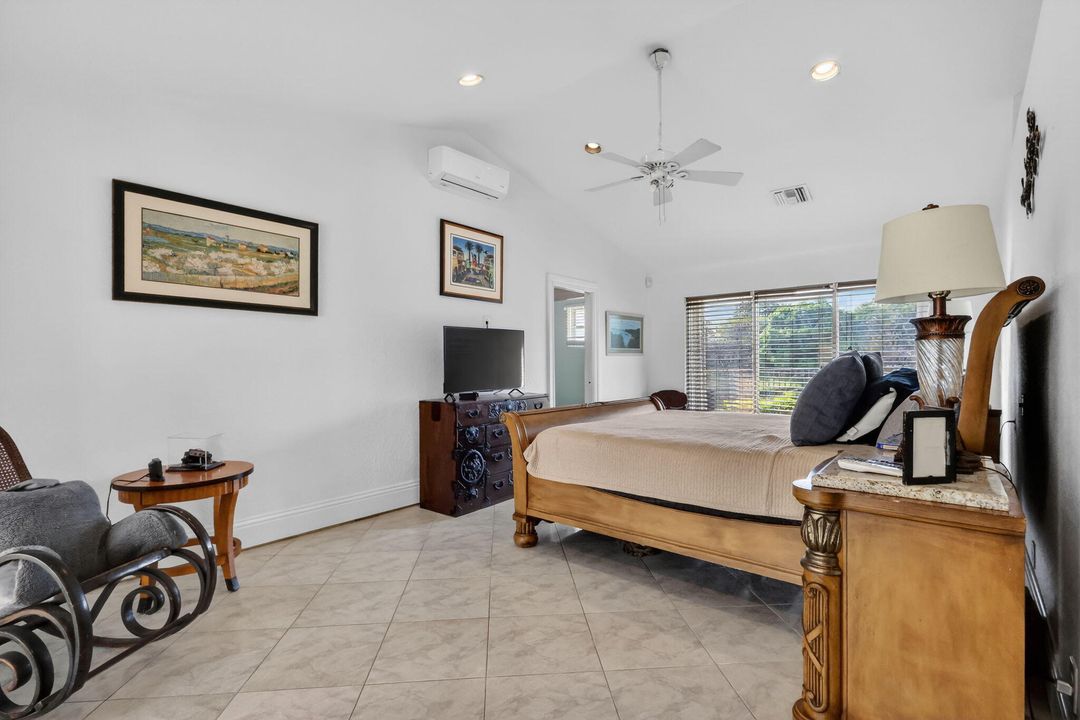 For Sale: $1,200,000 (3 beds, 3 baths, 2369 Square Feet)