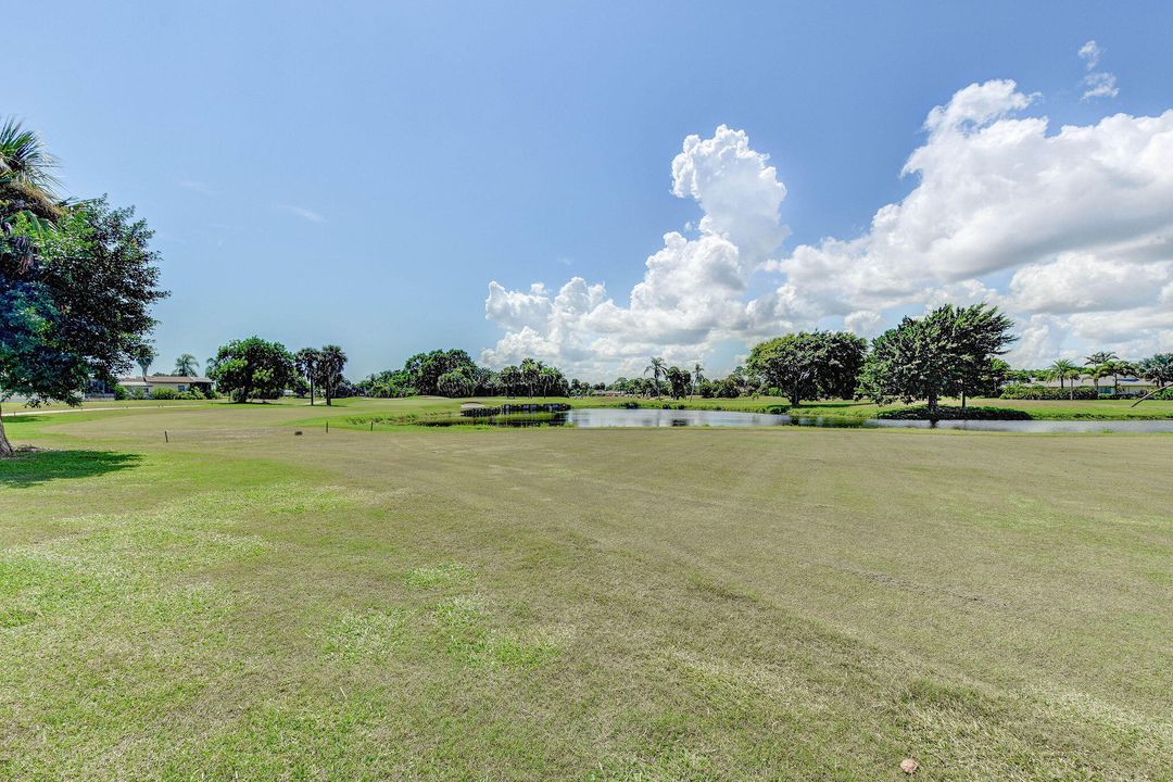 待售: $285,000 (2 贝兹, 2 浴室, 1384 平方英尺)