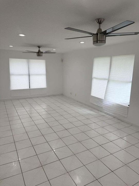 En Venta: $550,000 (3 camas, 2 baños, 1779 Pies cuadrados)