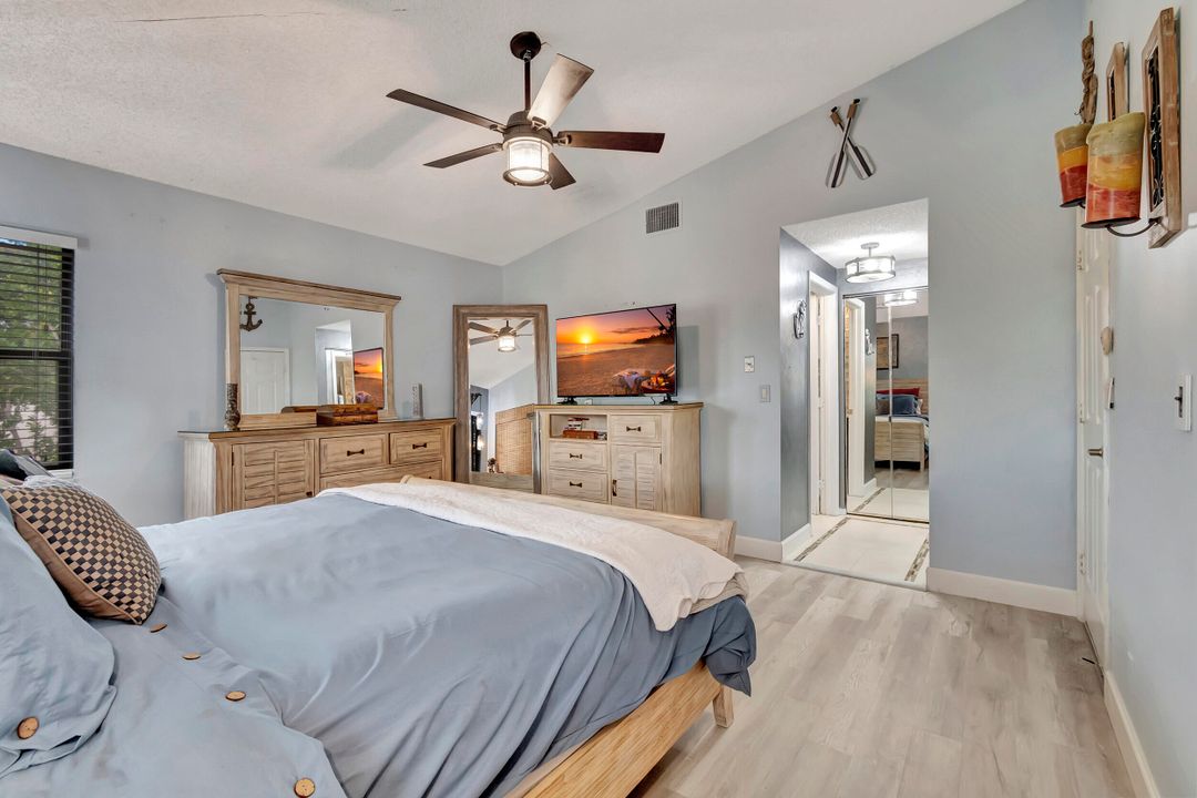 На продажу: $285,000 (2 спален, 2 ванн, 1605 Квадратных фут)