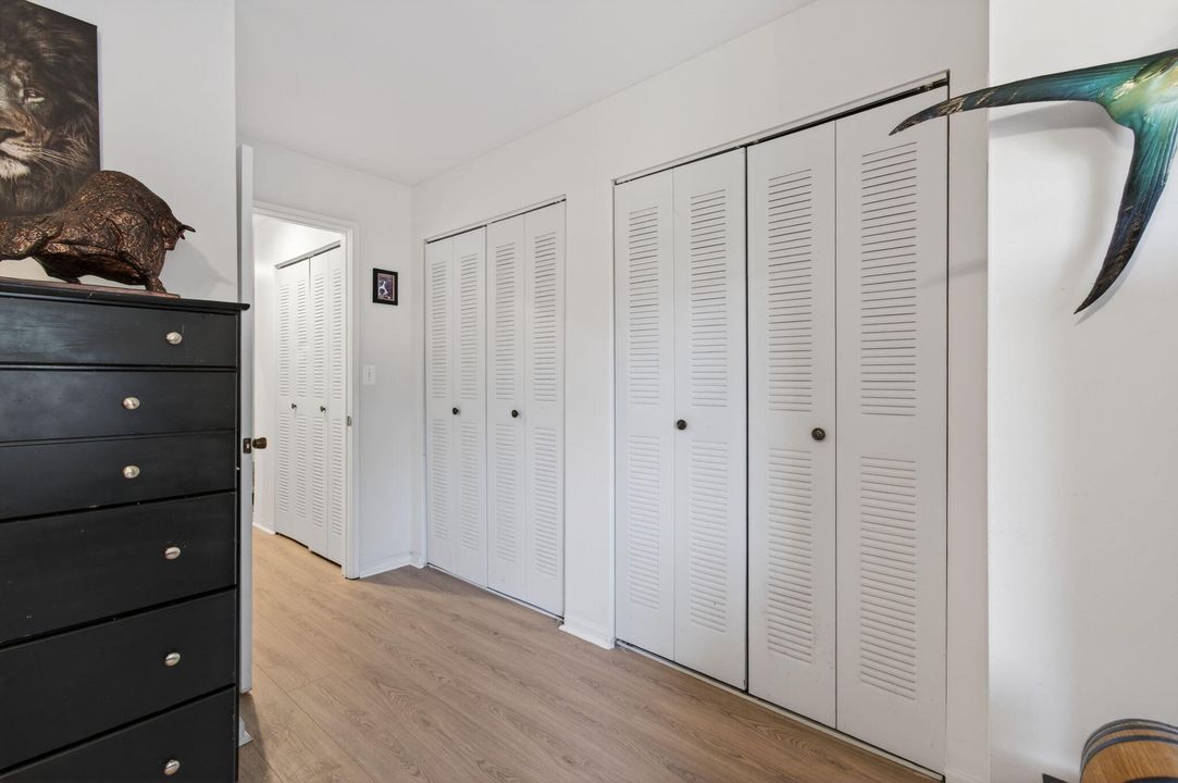 待售: $355,000 (2 贝兹, 2 浴室, 1188 平方英尺)