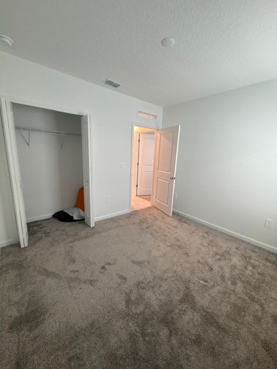 For Sale: $380,000 (3 beds, 2 baths, 1432 Square Feet)