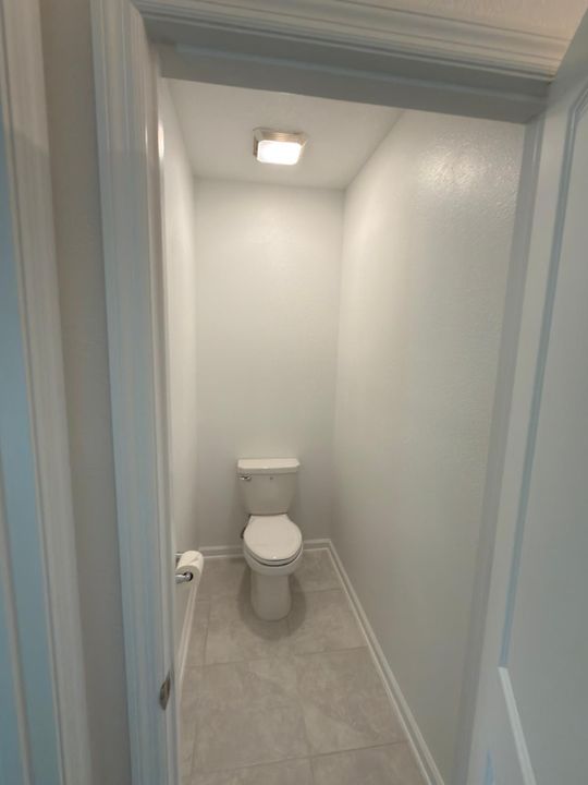 For Sale: $380,000 (3 beds, 2 baths, 1432 Square Feet)