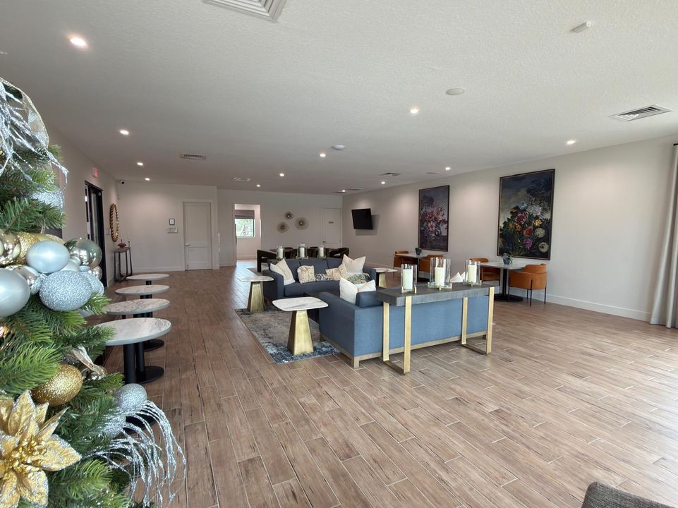 For Sale: $380,000 (3 beds, 2 baths, 1432 Square Feet)