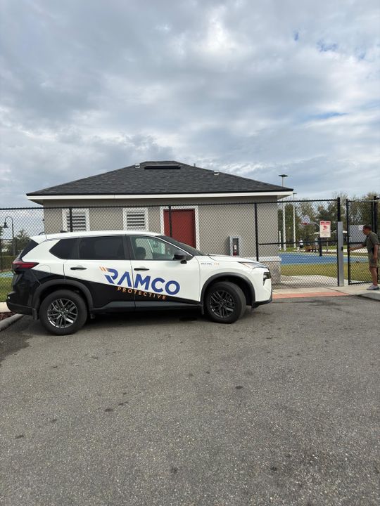 For Sale: $380,000 (3 beds, 2 baths, 1432 Square Feet)