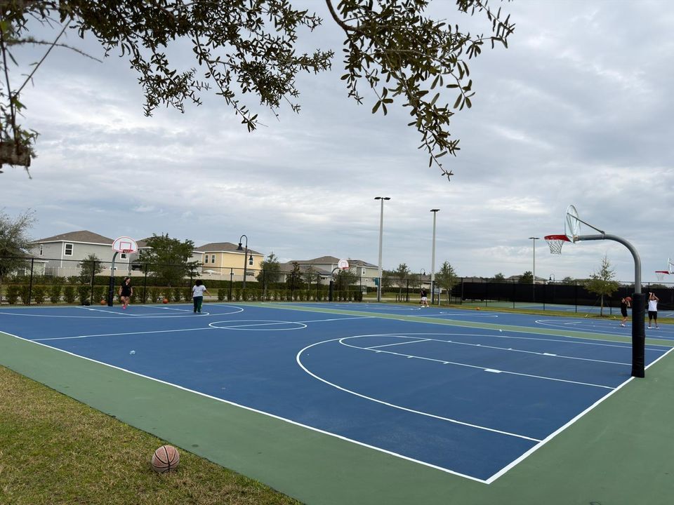 For Sale: $380,000 (3 beds, 2 baths, 1432 Square Feet)