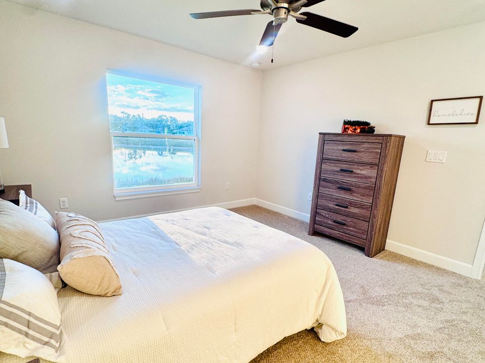 For Sale: $329,300 (3 beds, 2 baths, 1509 Square Feet)