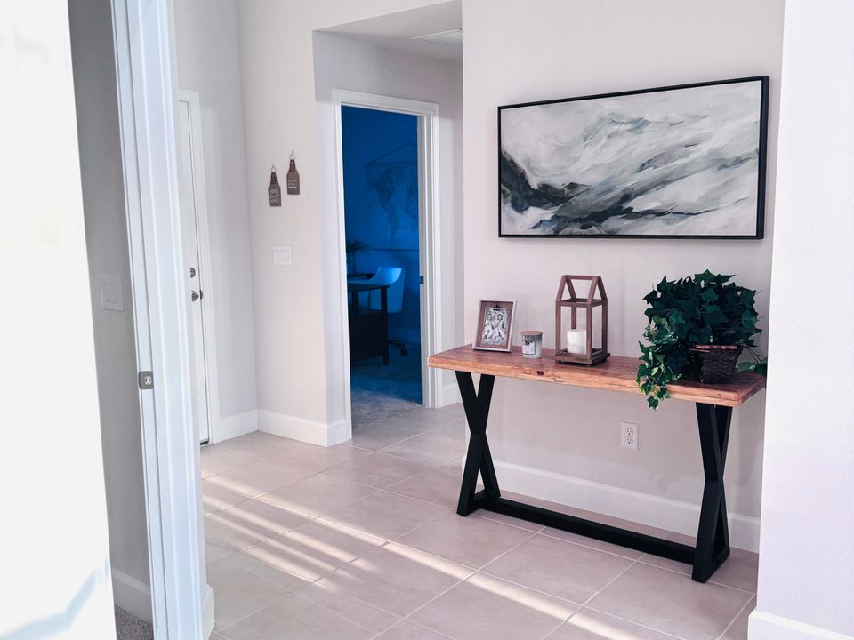 For Sale: $329,300 (3 beds, 2 baths, 1509 Square Feet)