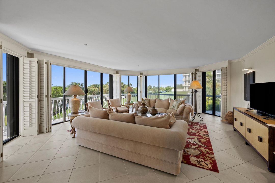 待售: $2,995,000 (3 贝兹, 3 浴室, 3136 平方英尺)