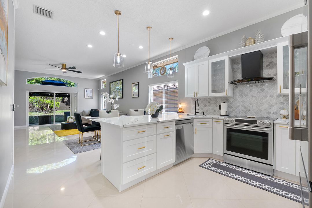 En Renta: $4,200 (3 camas, 2 baños, 1679 Pies cuadrados)