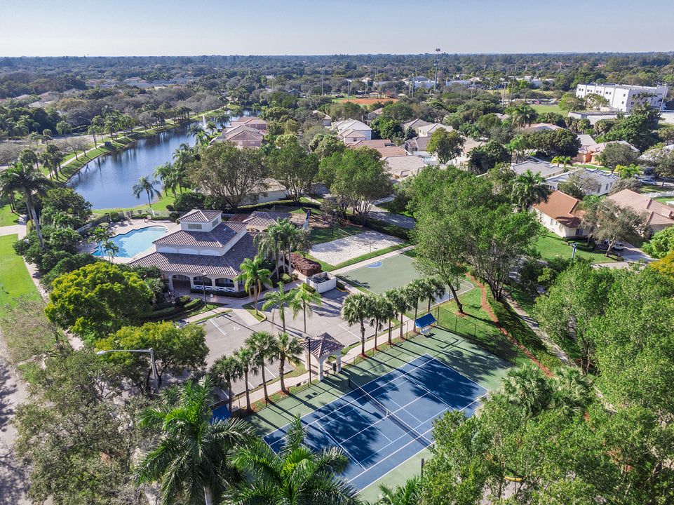 En Renta: $4,200 (3 camas, 2 baños, 1679 Pies cuadrados)