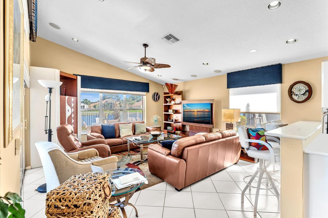 На продажу: $639,000 (3 спален, 2 ванн, 2327 Квадратных фут)