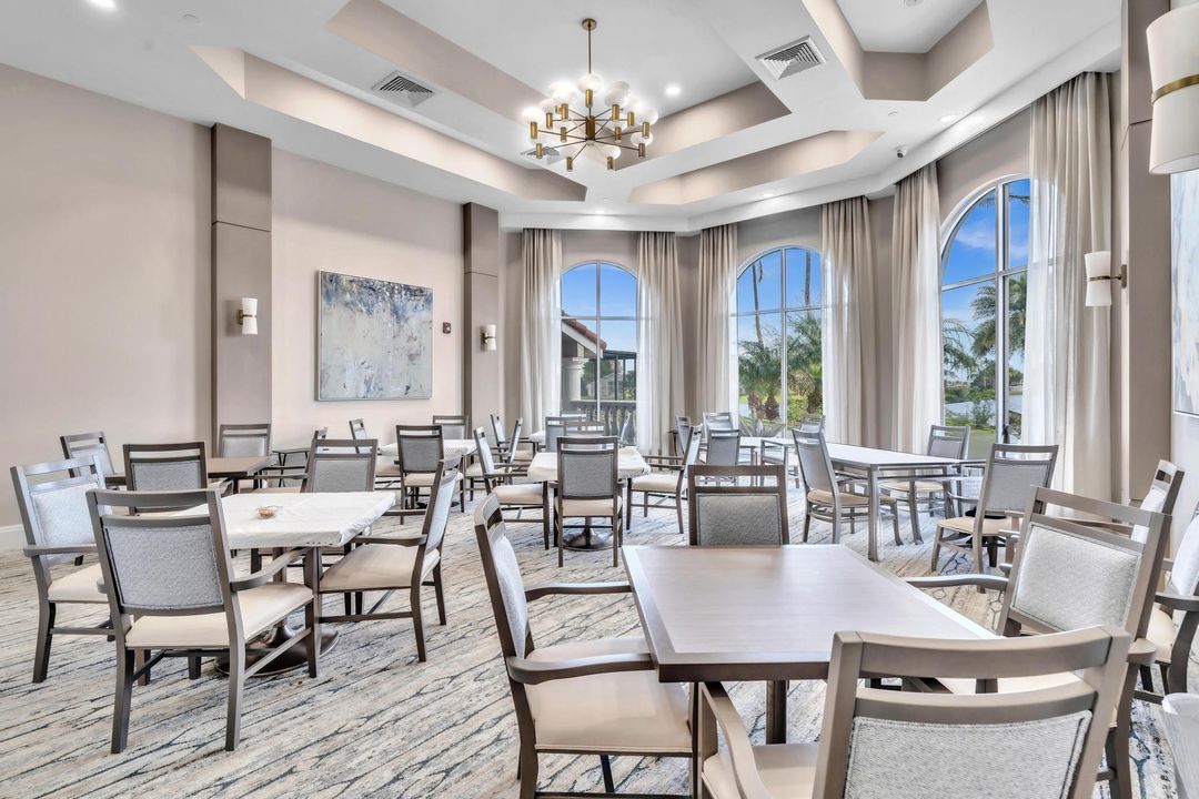 На продажу: $639,000 (3 спален, 2 ванн, 2327 Квадратных фут)