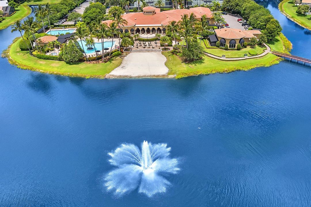 На продажу: $639,000 (3 спален, 2 ванн, 2327 Квадратных фут)