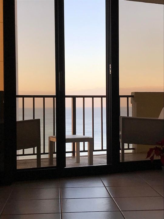 出租: $5,500 (2 贝兹, 2 浴室, 1219 平方英尺)