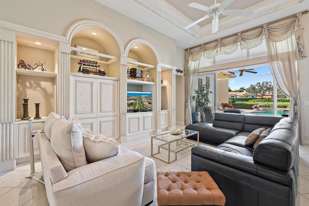 待售: $1,100,000 (3 贝兹, 3 浴室, 2297 平方英尺)