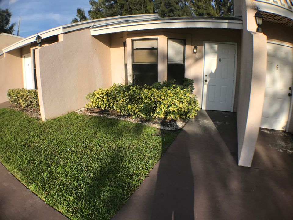 En Renta: $1,600 (1 camas, 1 baños, 598 Pies cuadrados)