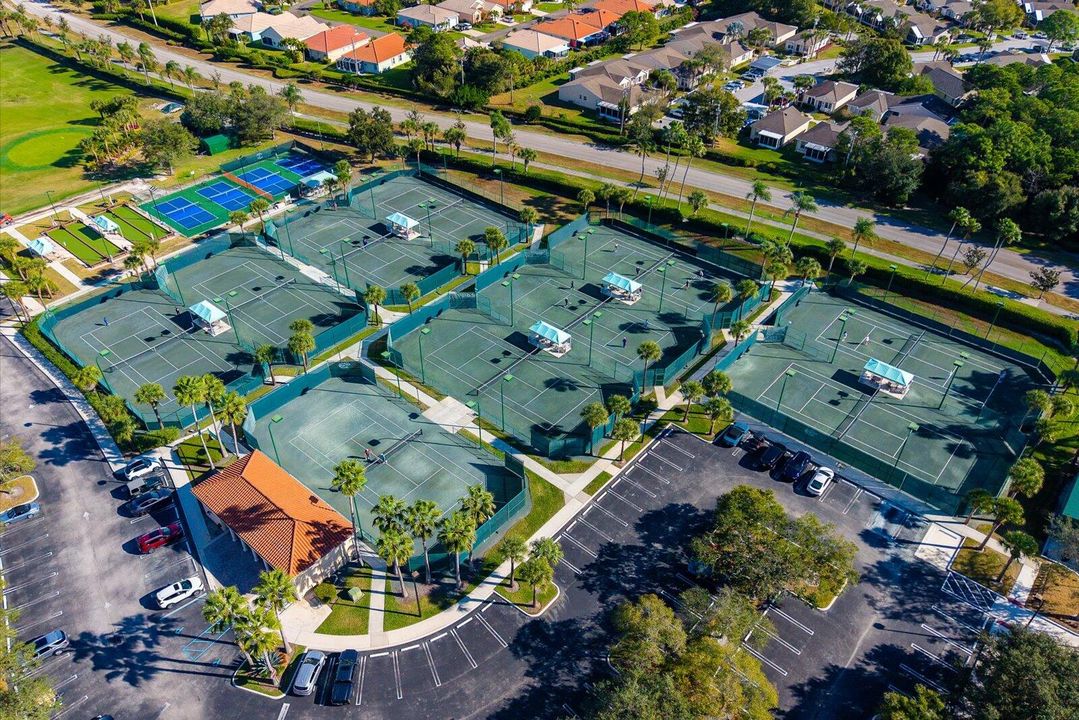 待售: $349,000 (3 贝兹, 2 浴室, 1711 平方英尺)