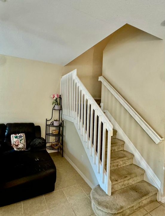 待售: $359,000 (3 贝兹, 2 浴室, 1551 平方英尺)