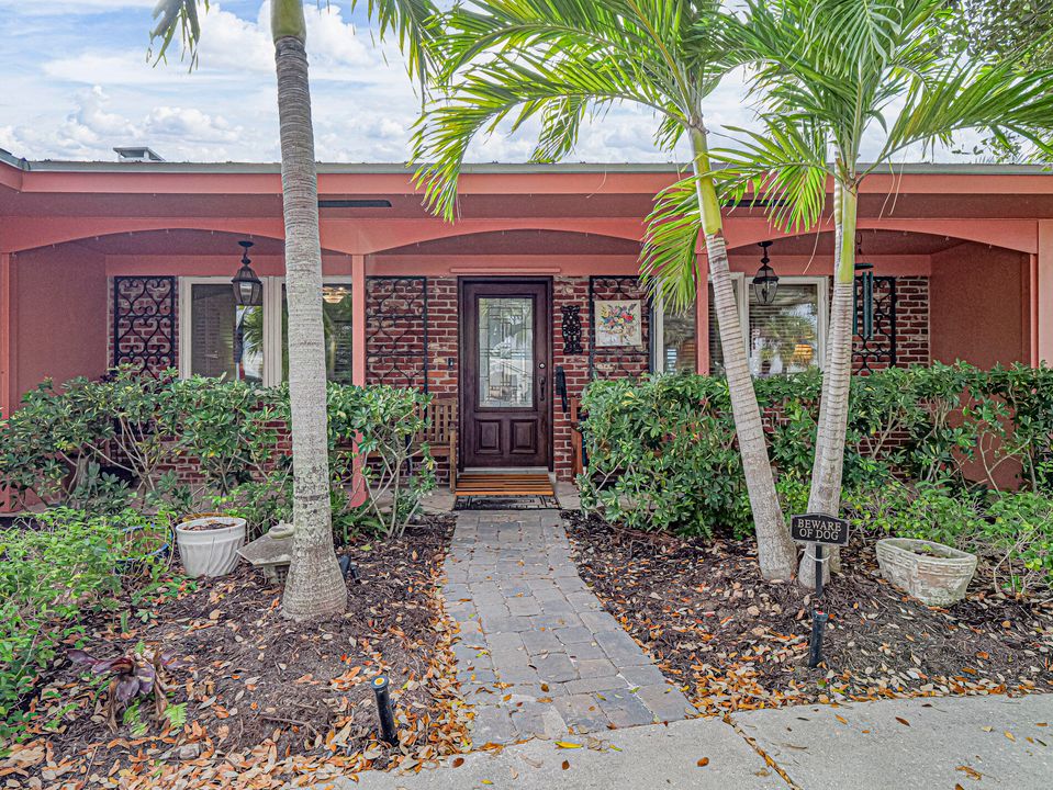 待售: $1,800,000 (3 贝兹, 2 浴室, 2258 平方英尺)