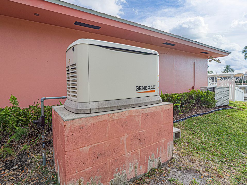 待售: $1,800,000 (3 贝兹, 2 浴室, 2258 平方英尺)