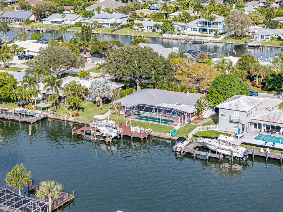 待售: $1,800,000 (3 贝兹, 2 浴室, 2258 平方英尺)